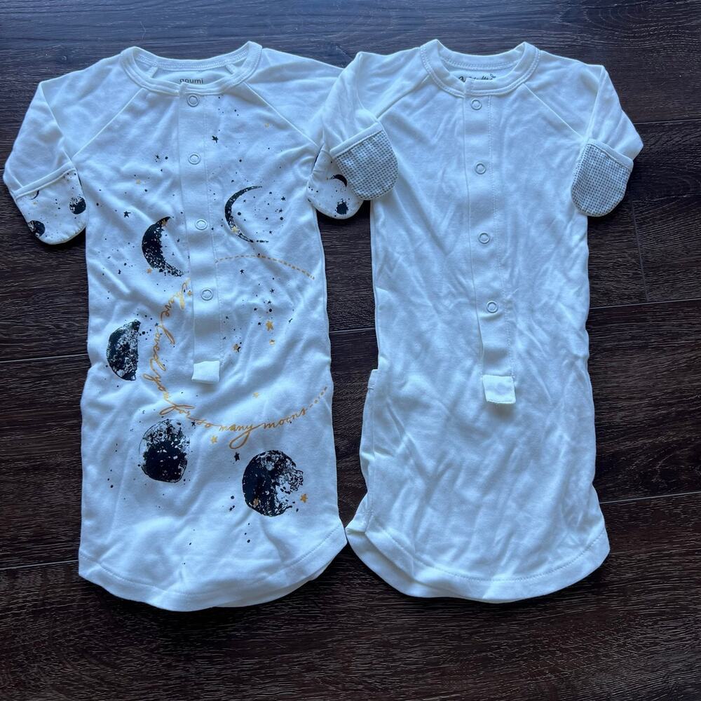 NWOT Goumi Kids Baby Gown Lot of Two Many Moons Drops Gray SZ Newborn NB Bamboo